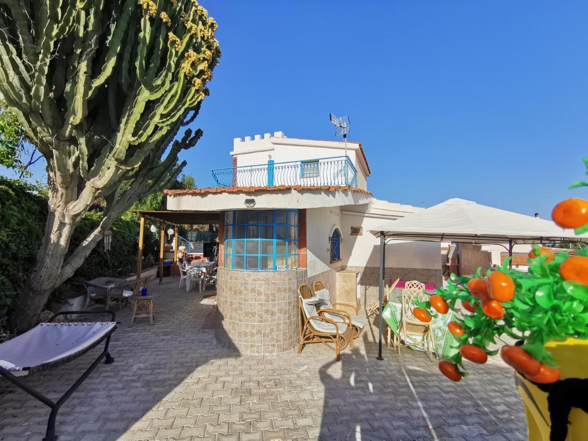 הוילה La Torretta Di אונינה מראה חיצוני תמונה